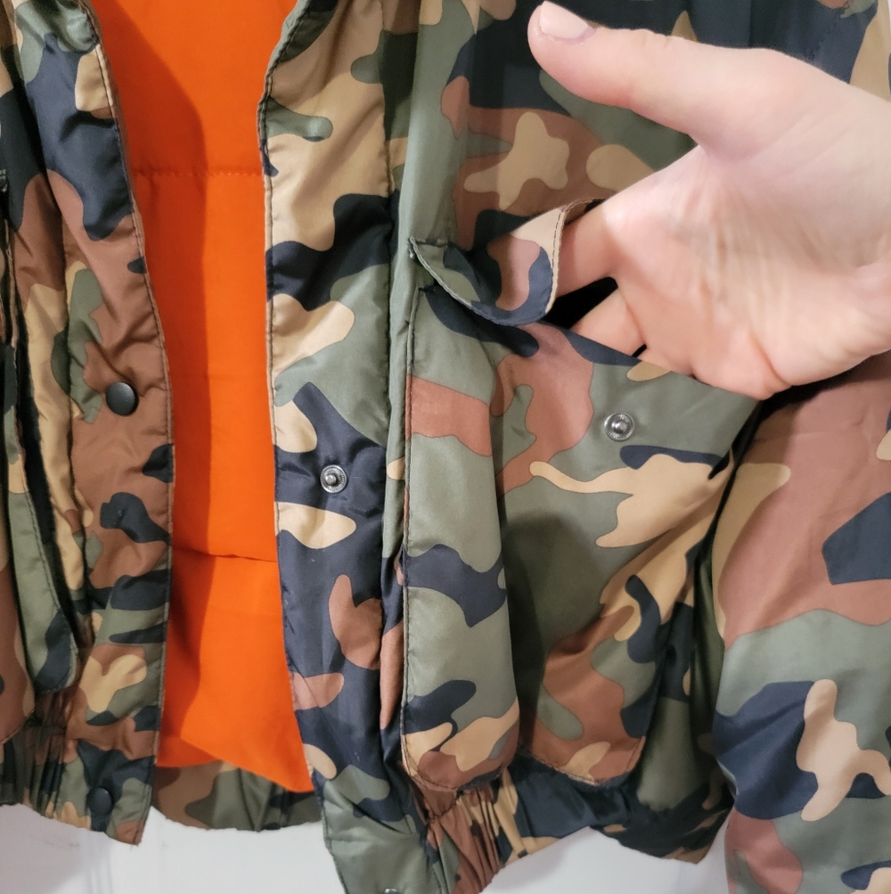 ZARA Cropped Camo Bomber Jacket - Green/Tan/Black with Orange Lining - Picture 3 of 5